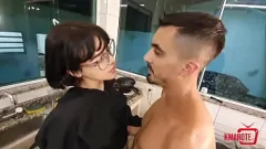 Afspelen Sensuele Latina Pornstar Ariane Kimiko's eerste porno: Kitchen Domination & Big Cock Handjob