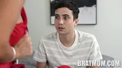 Oynat Minyon teen kumlu aşk fucks ricky ispanyol içinde hardcore pov karşılaşma