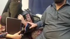 Afspelen Hijab dragen Desi Student verleidster krijgt in seks begeleid