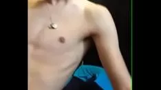 Reproducir Precioso jovencito