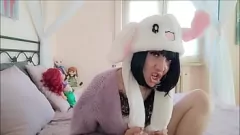 Odtwórz Pieluchy Chantal są tak seksowne w tej kujonowej mamuśce AB/DL z dużymi cyckami w pieluchach, bawią się w mokrą pieluchę bukkake wytrysk