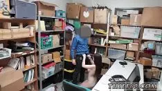 Reproduzir Adolescente não profissional sozinho cavalgando webcam pornô suposto ladrão estava em desafirmação