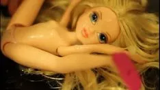 Jouer La mia preziosa bambola Missyz della spina dorsale bionda è una calda slattern (bukkake digest)
