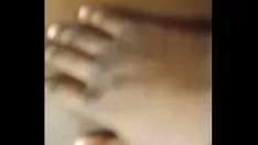 Jouer La ciliegia dolce la subisce nel suo veloce buco del culo!!! svenuto alla fine lol!!!
