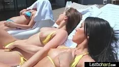 Oynat Kötü ergen tribades missys (jenna sativa & megan yağmur aşağı) mov-22 ile etkileyici seks görünümü