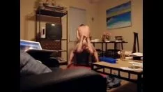 Reproducir 19y viejo ocupado y jodido duro con cubos de hielo...